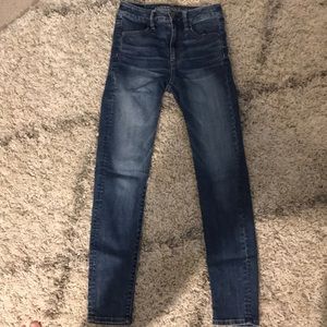 American Eagle skinny jeans